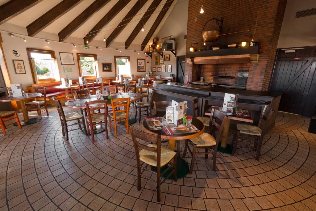 Отель Ibis Saint Dizier Экстерьер фото