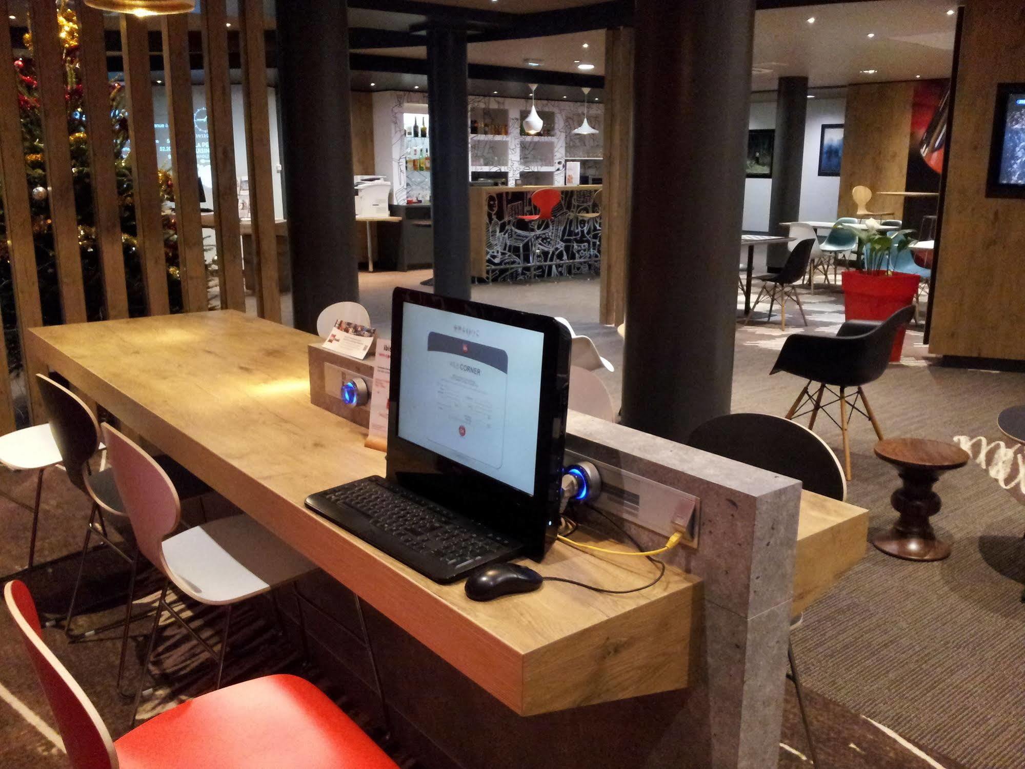 Отель Ibis Saint Dizier Экстерьер фото